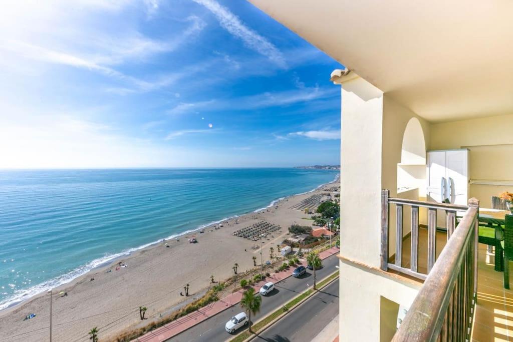 Magnificas Vistas Al Mar Leilighet Benalmádena Eksteriør bilde